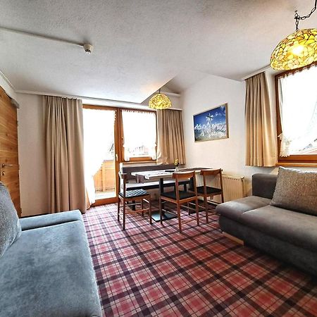Falkner Appartement Resort Längenfeld Eksteriør bilde