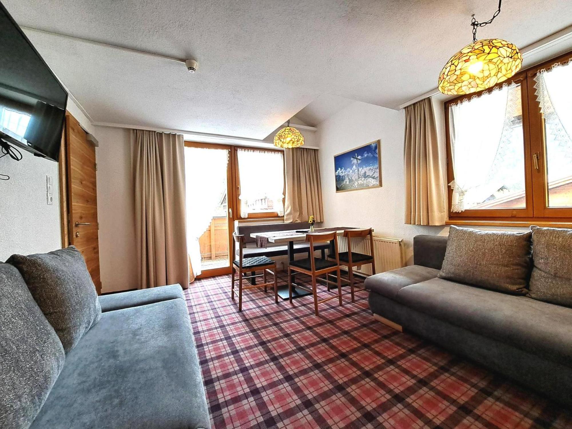 Falkner Appartement Resort Längenfeld Eksteriør bilde